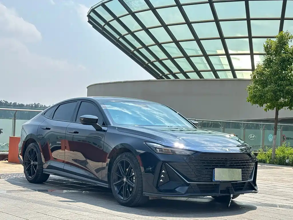 CHANGAN UNI-V 2022