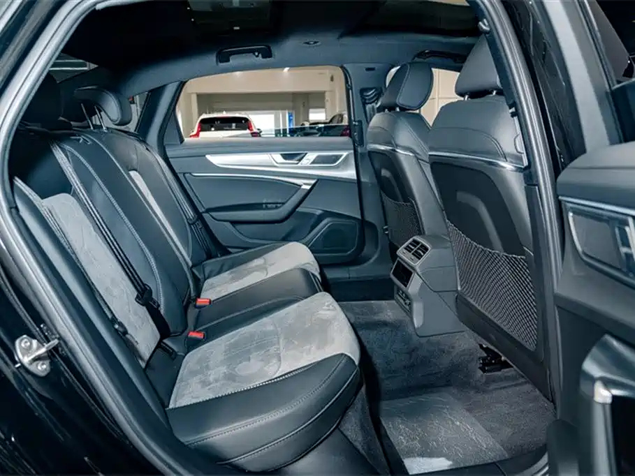 AUDI A6L 2023