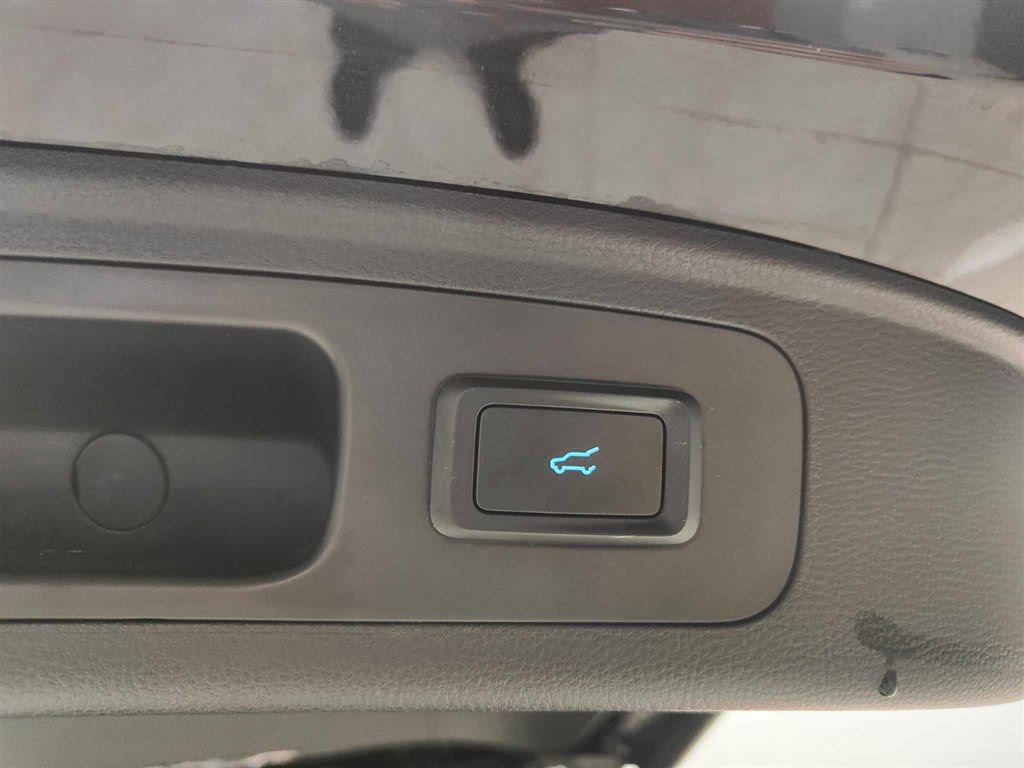 FORD EQUATOR 2023