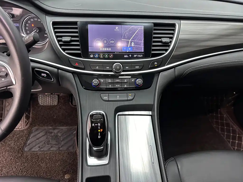BUICK LACROSSE 2020