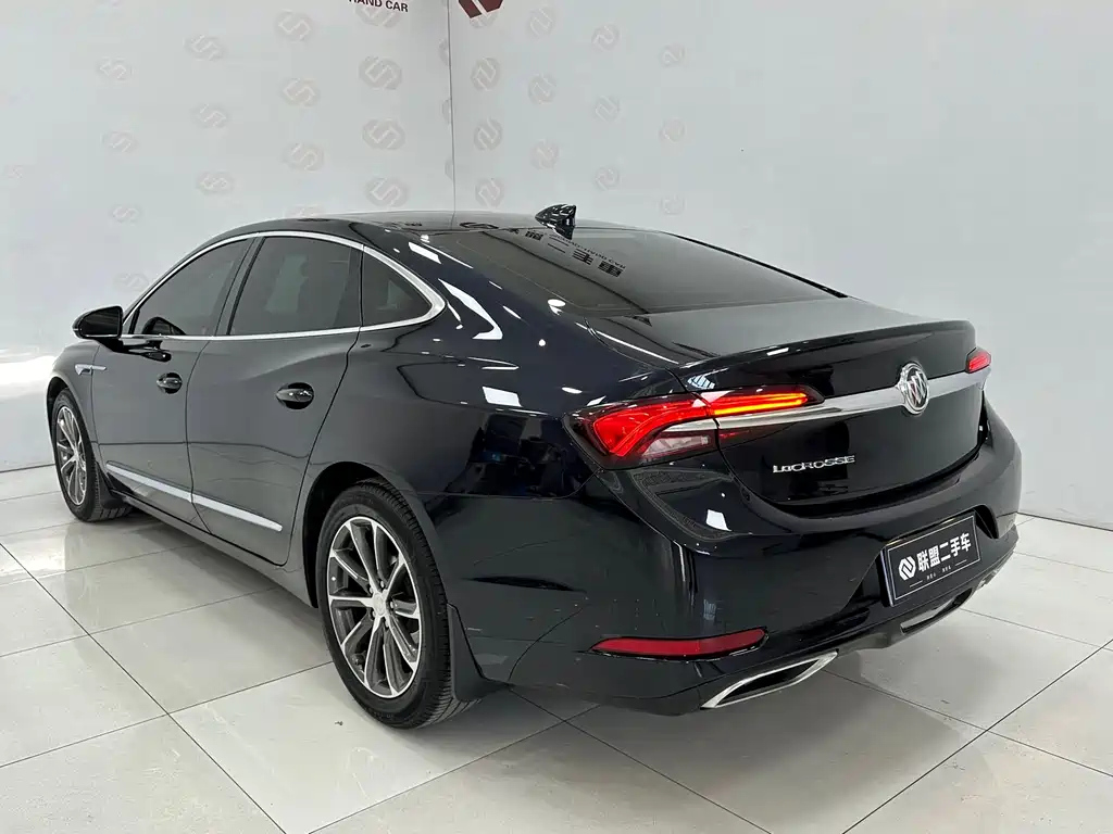 BUICK LACROSSE 2020