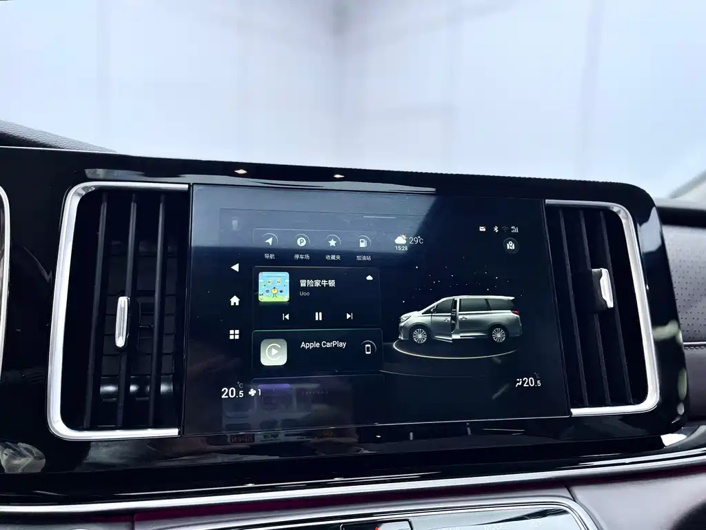 TRUMPCHI M8 2022