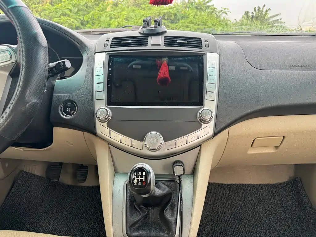 BYD S6 2013