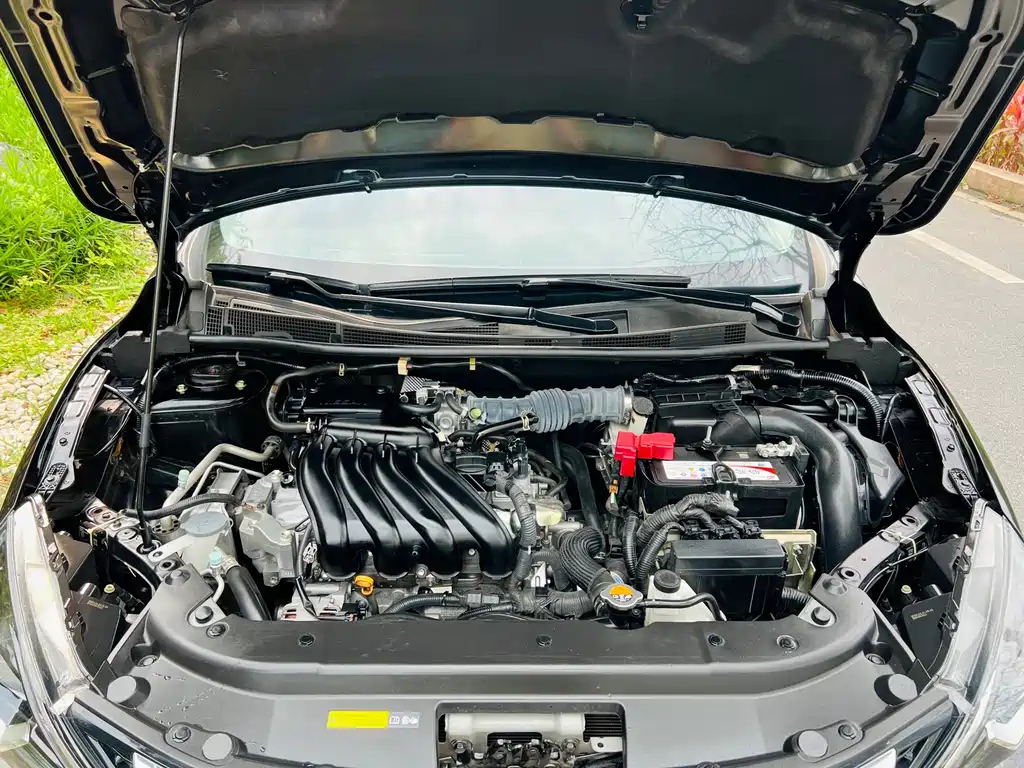 NISSAN SYLPHY 2020