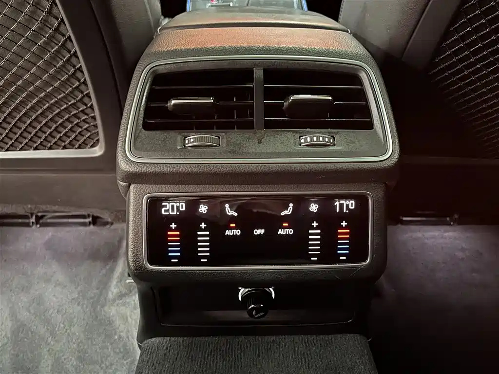 AUDI A6L 2020