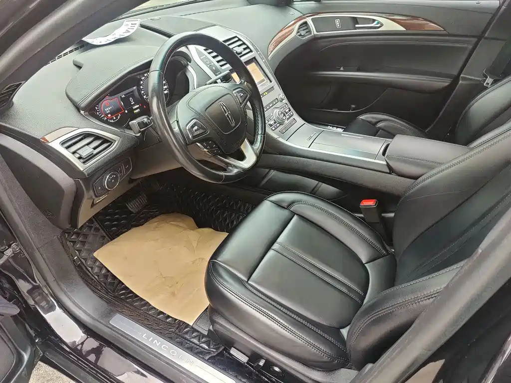 LINCOLN MKZ 2019