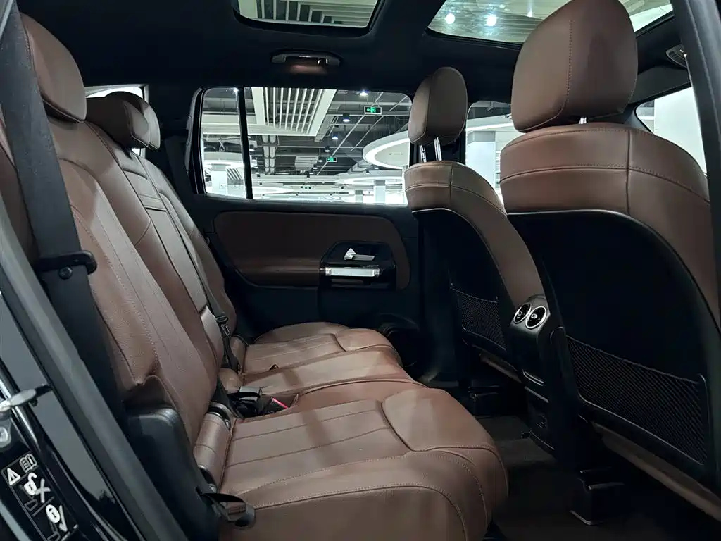 MERCEDES BENZ GLB 2022