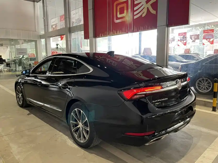 BUICK LACROSSE 2020
