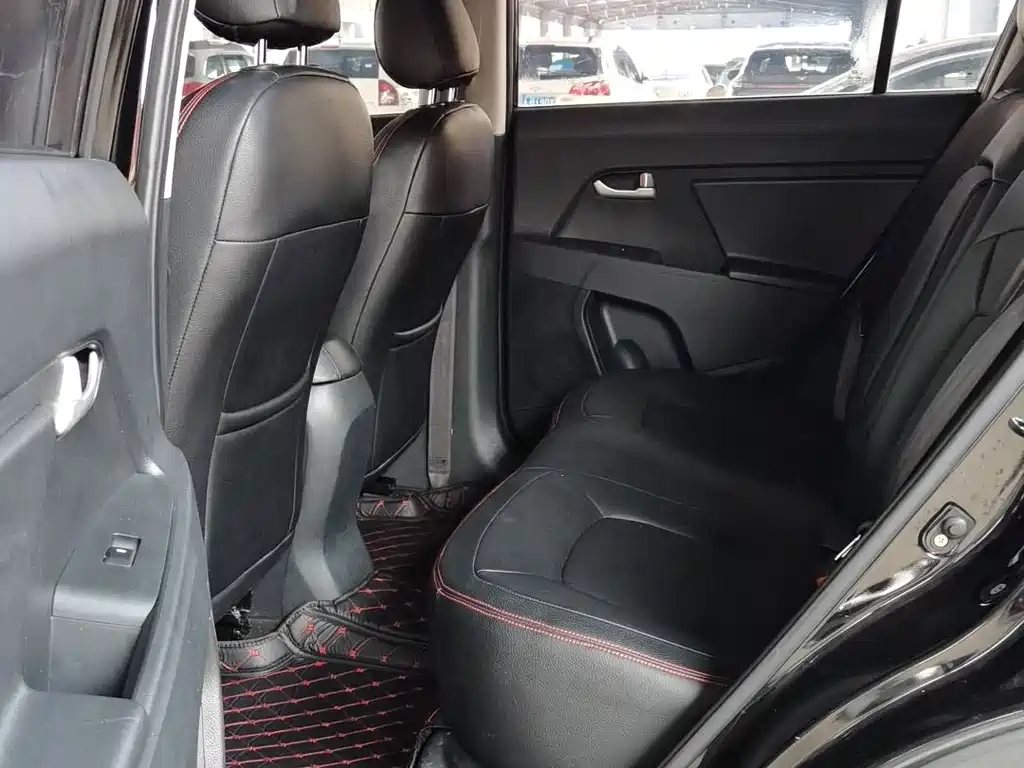 KIA SPORTAGE 2014