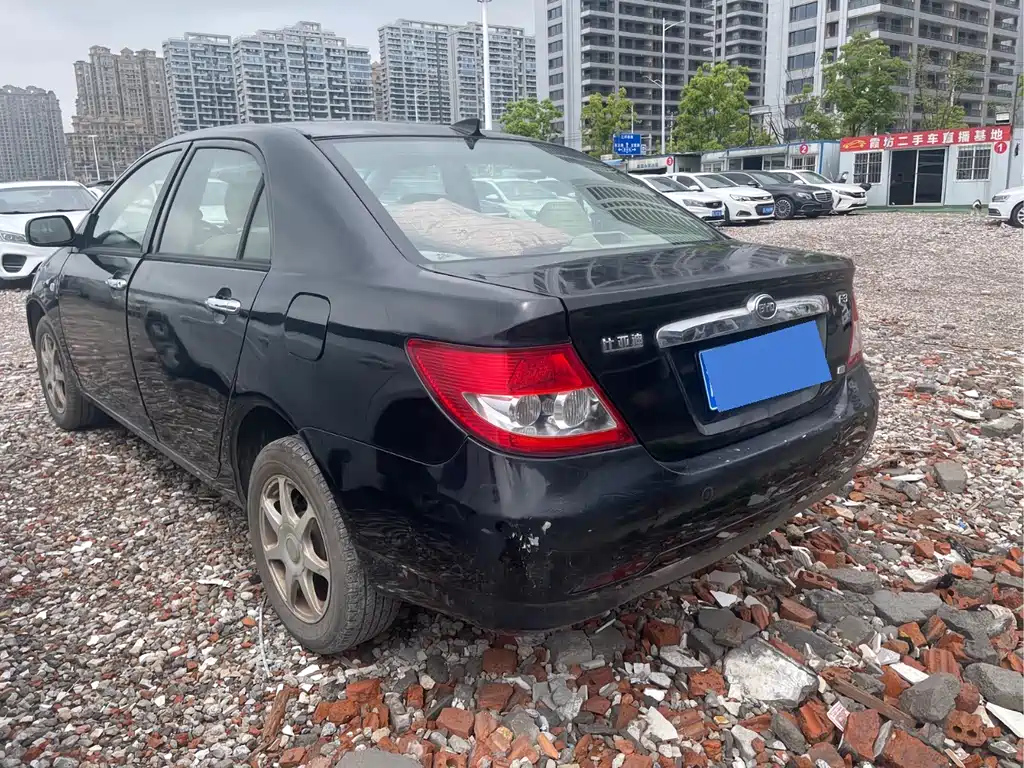 BYD F3 2010