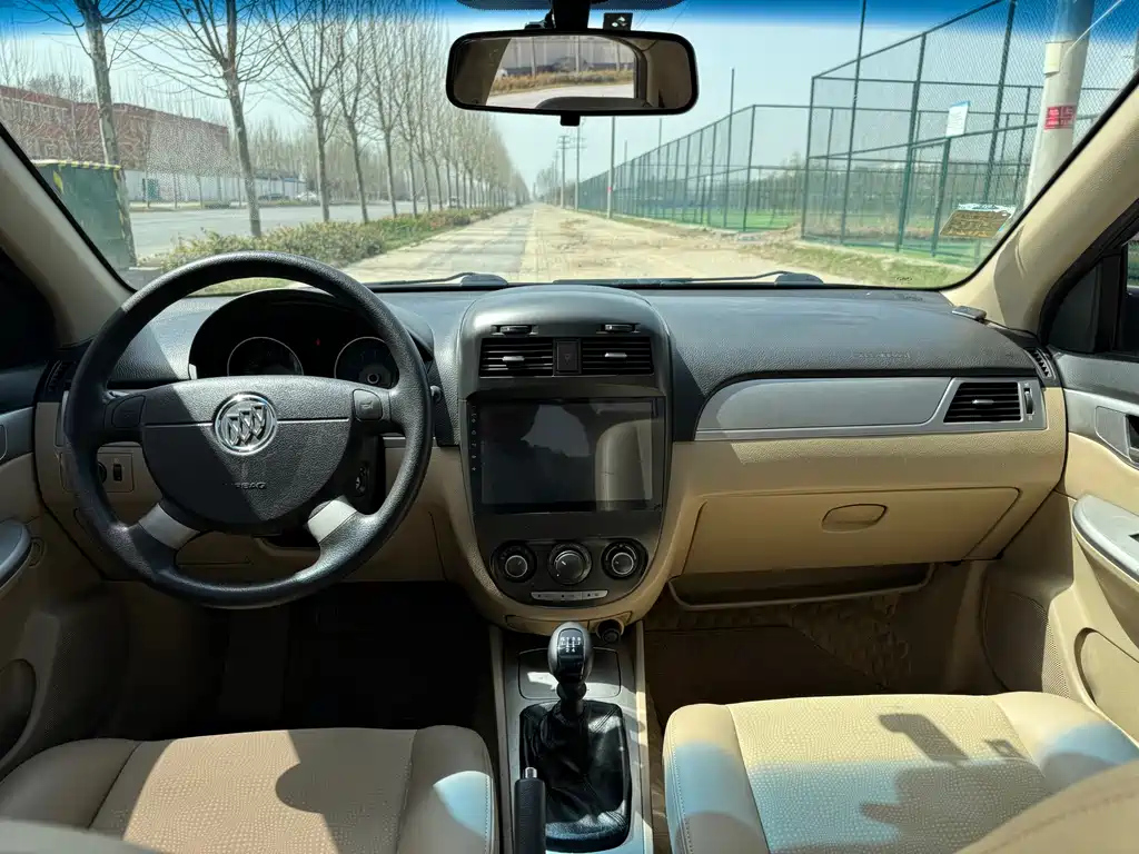 BUICK EXCELLE 2013