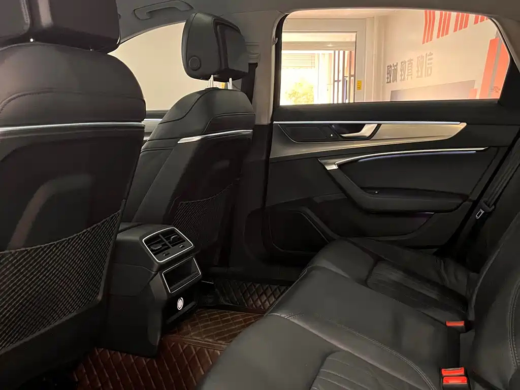 AUDI A6L 2020