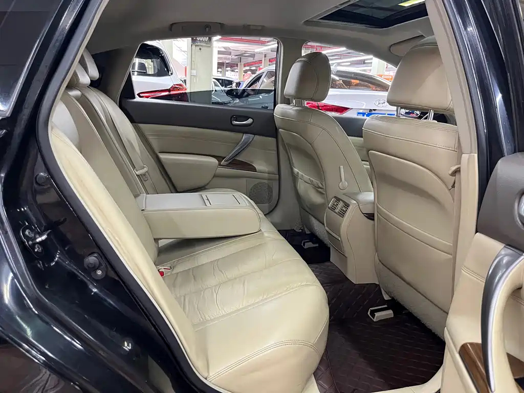 NISSAN TEANA 2012
