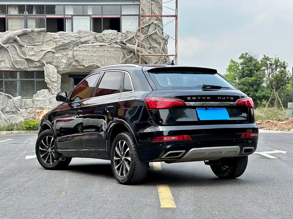ZOTYE SR7 2016