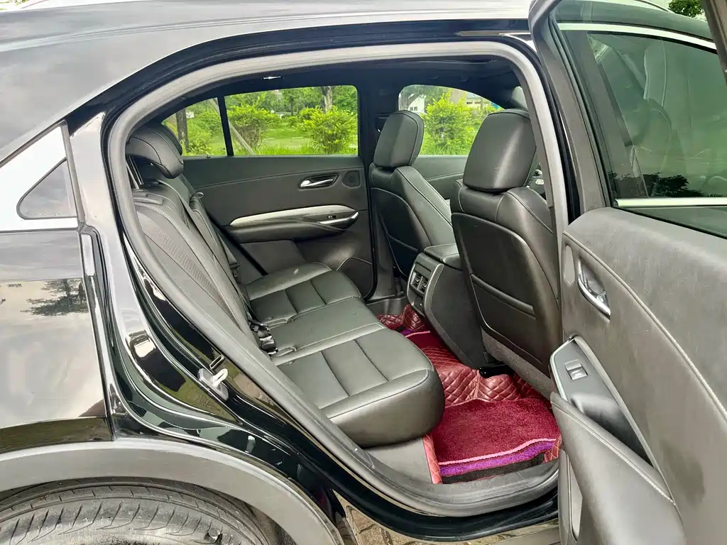 CADILLAC XT4 2020