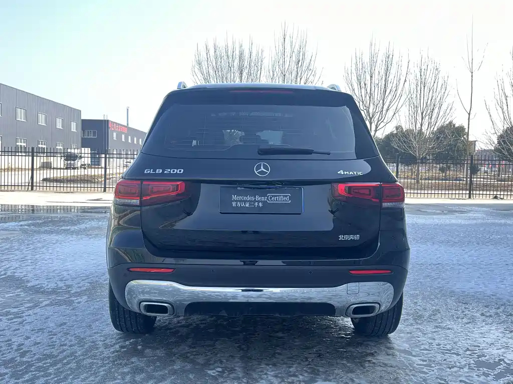 MERCEDES BENZ GLB 2022