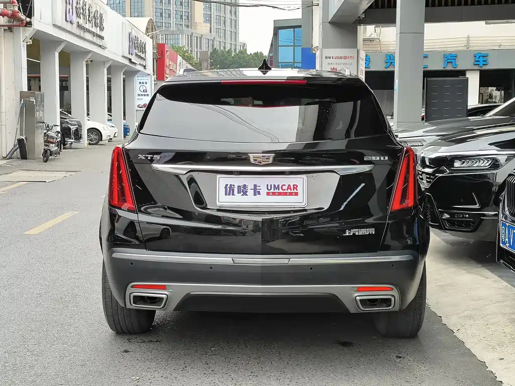 CADILLAC XT5 2020