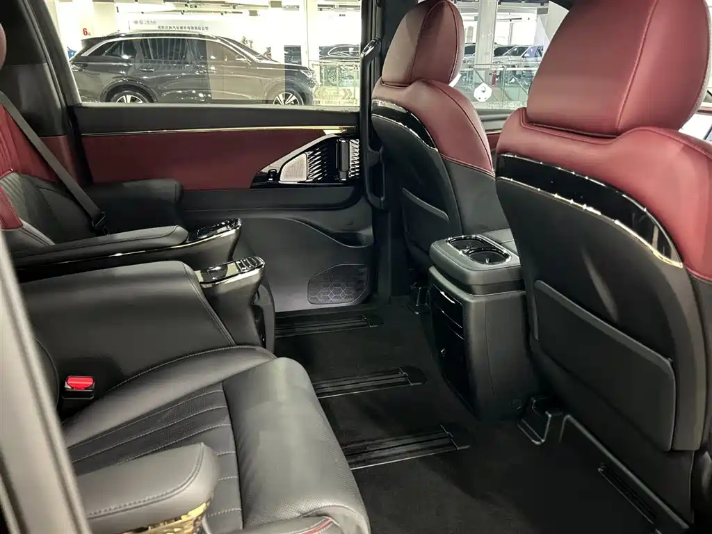 TRUMPCHI M8 2023