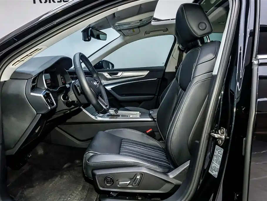 AUDI A6L 2023