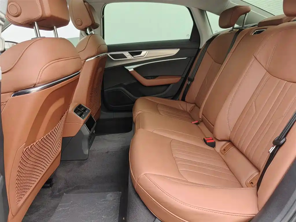 AUDI A6L 2023