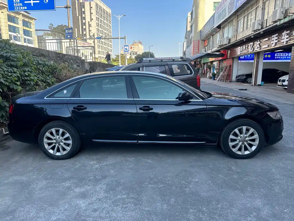 AUDI A6L 2012