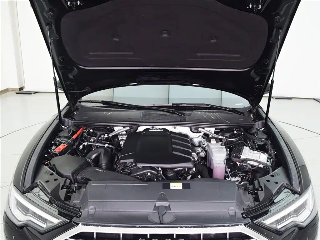 AUDI A6L 2023