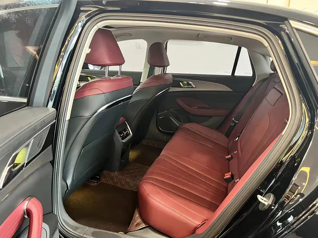 HONGQI H5 2023