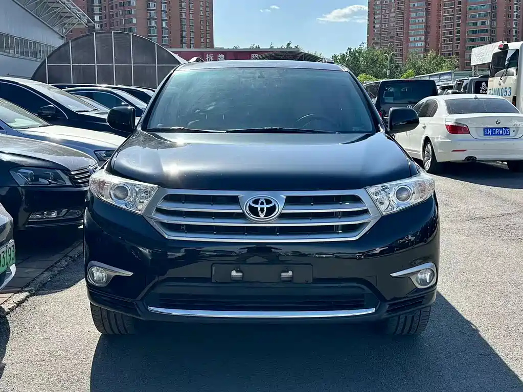TOYOTA HIGHLANDER 2014
