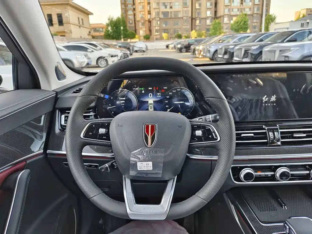 HONGQI HS5 2024