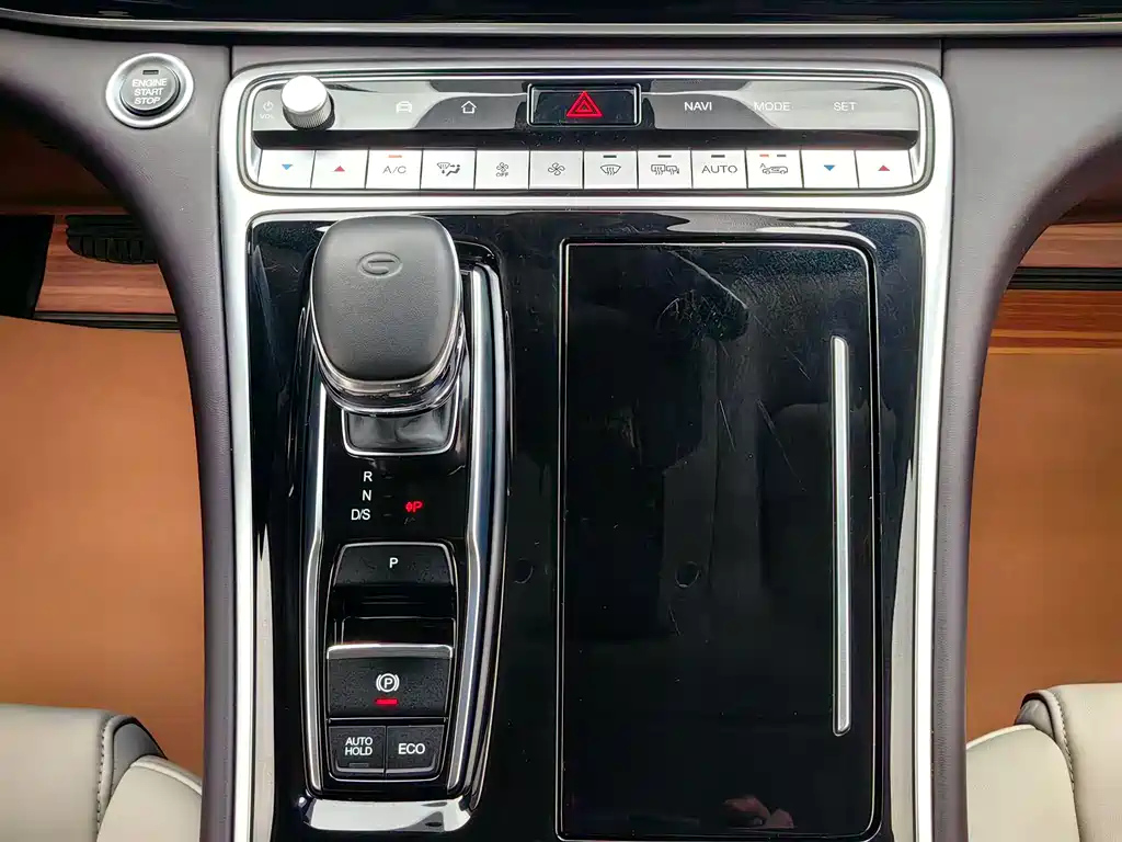 TRUMPCHI M8 2022