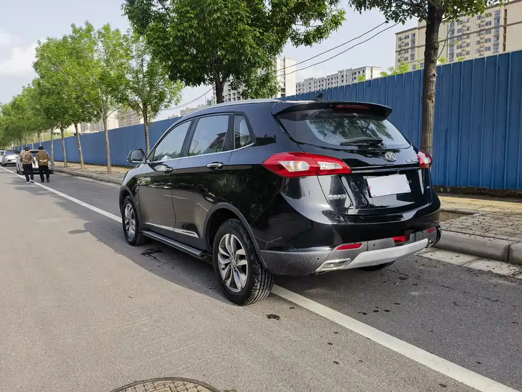BAIC SENOVA X65 2016