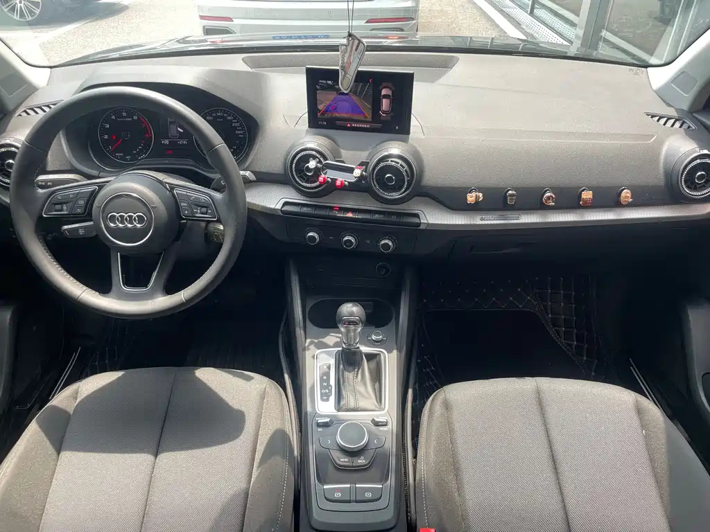 AUDI Q2L 2021