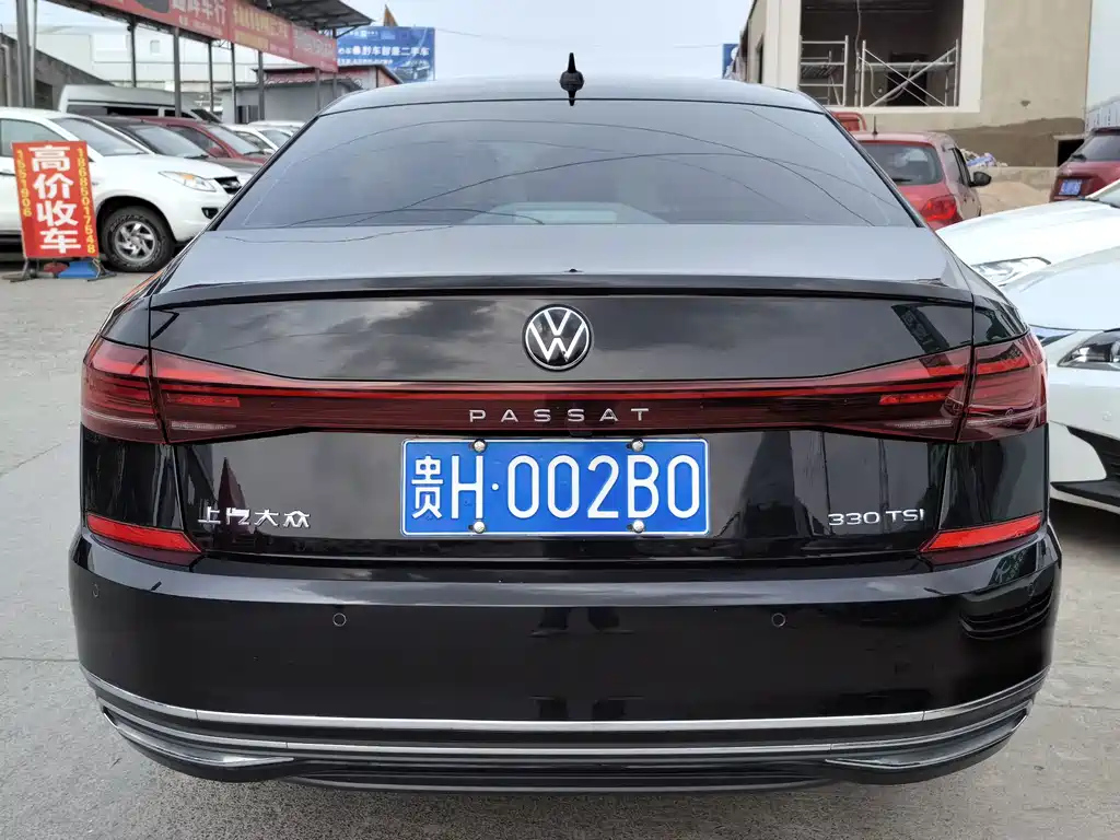 VOLKSWAGEN PASSAT 2022