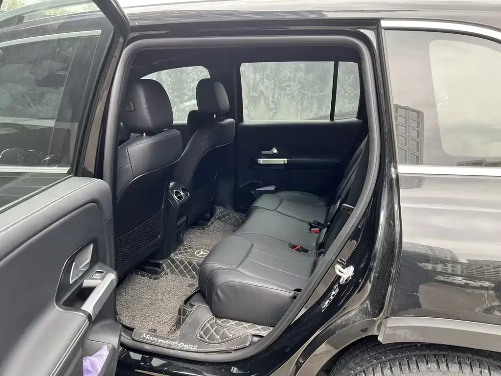 MERCEDES BENZ GLB 2022