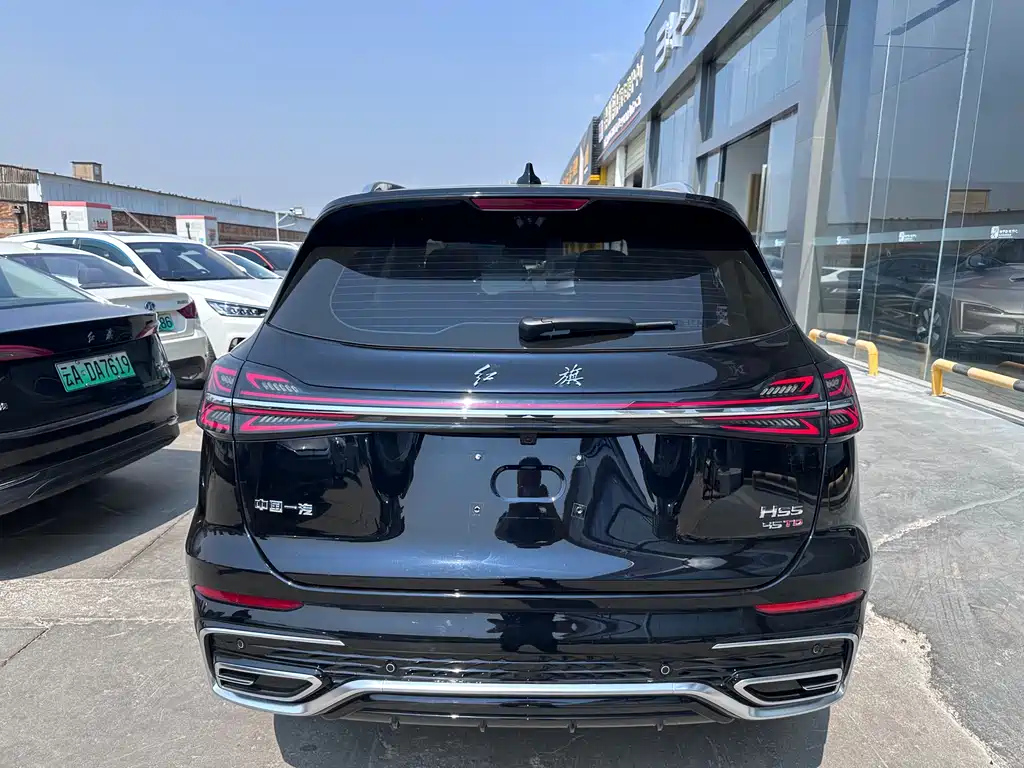 HONGQI HS5 2023