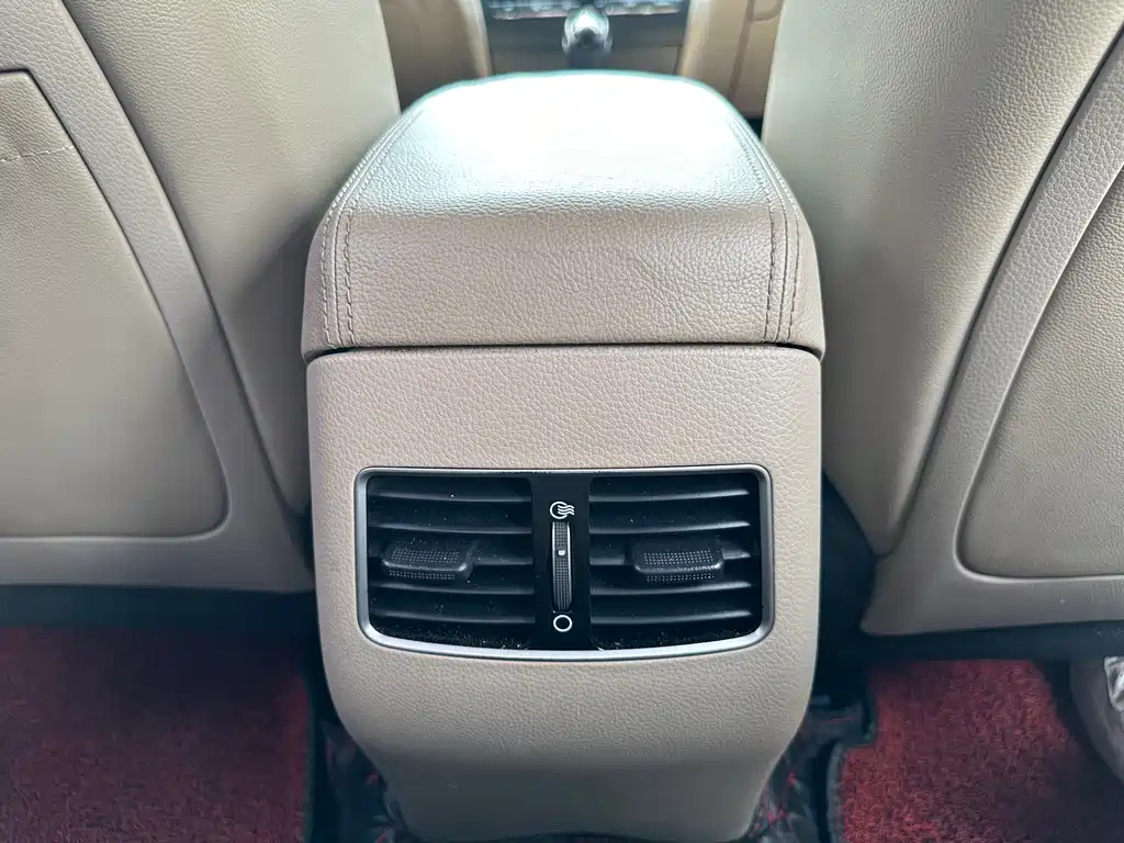 HYUNDAI MISTRA 2016