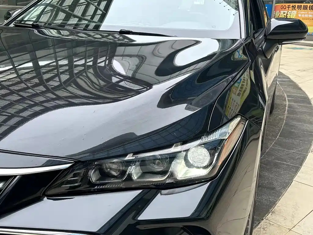 TOYOTA AVALON 2020