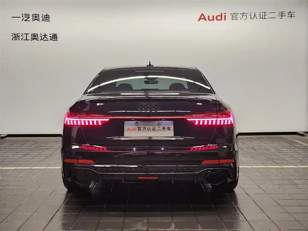 AUDI A6L 2021