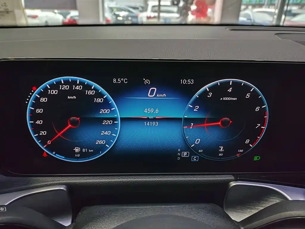 MERCEDES BENZ GLB 2022