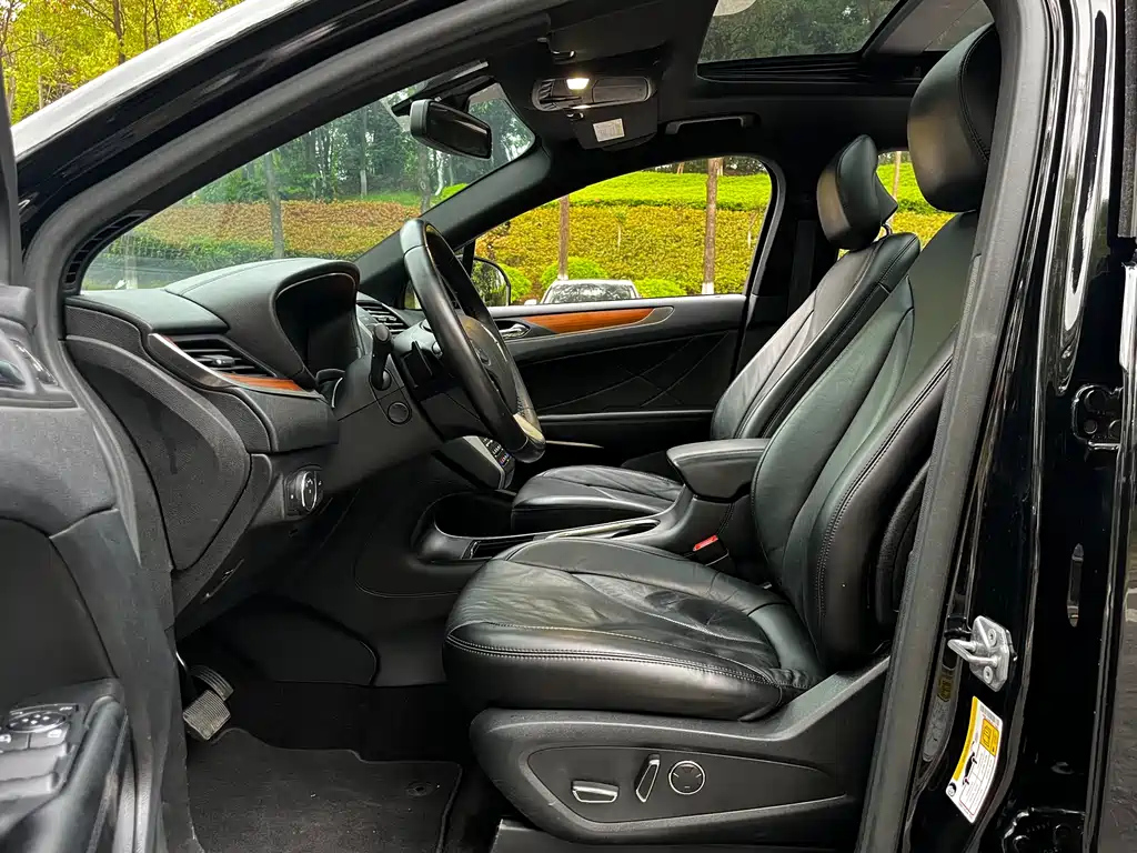 LINCOLN MKC 2019