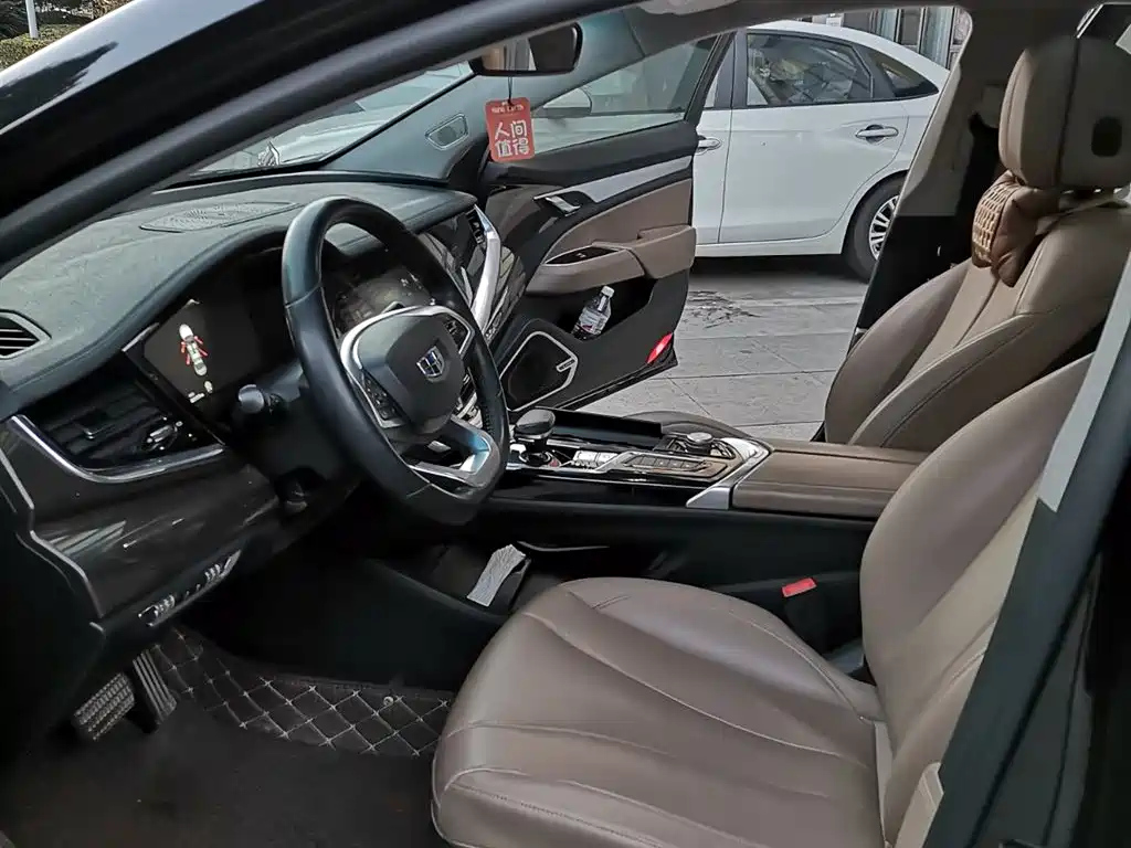 GEELY AUTO BORUI 2018