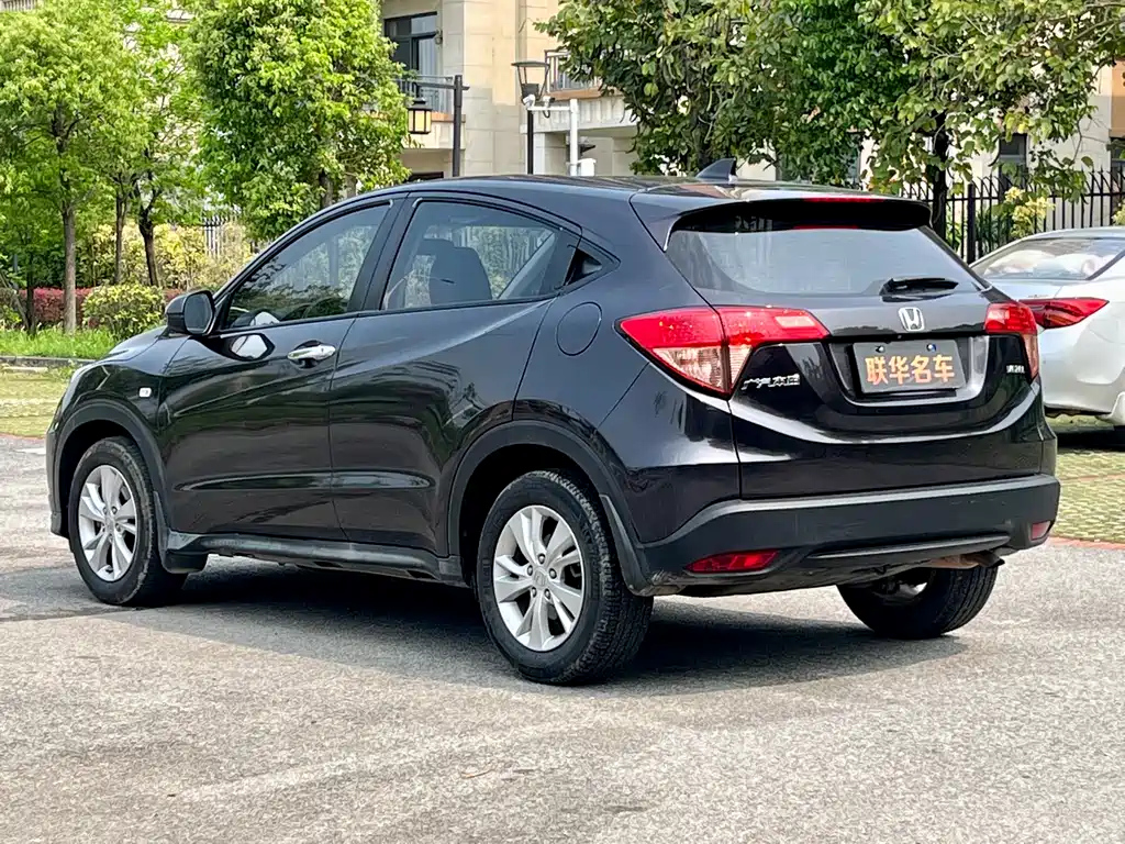 HONDA VEZEL 2017