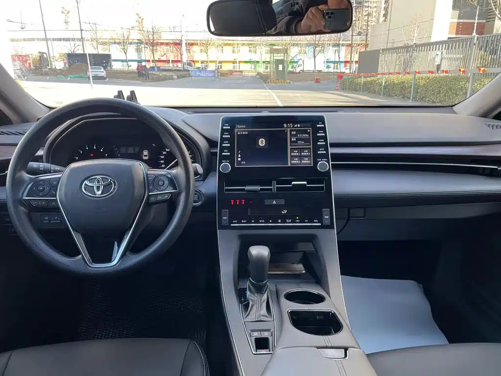 TOYOTA AVALON 2020