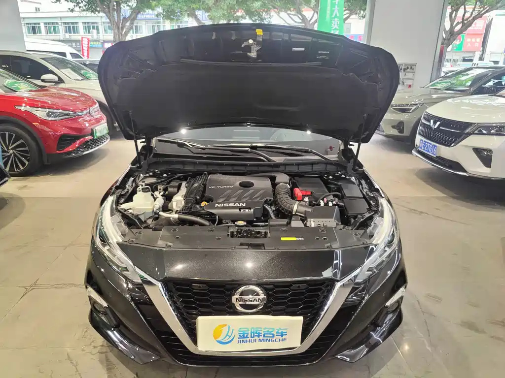 NISSAN TEANA 2022