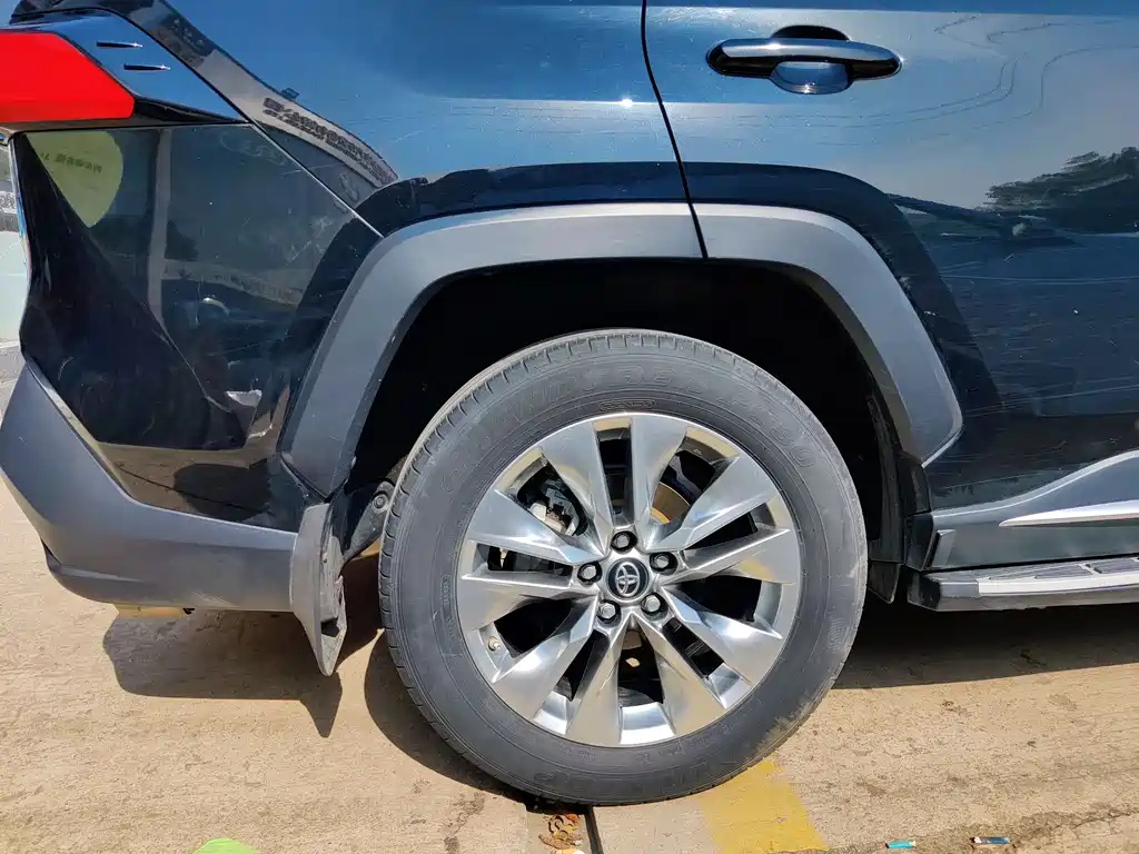 TOYOTA WILDLANDER 2021