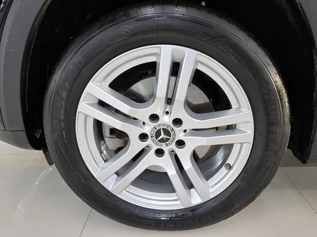 MERCEDES BENZ GLB 2022