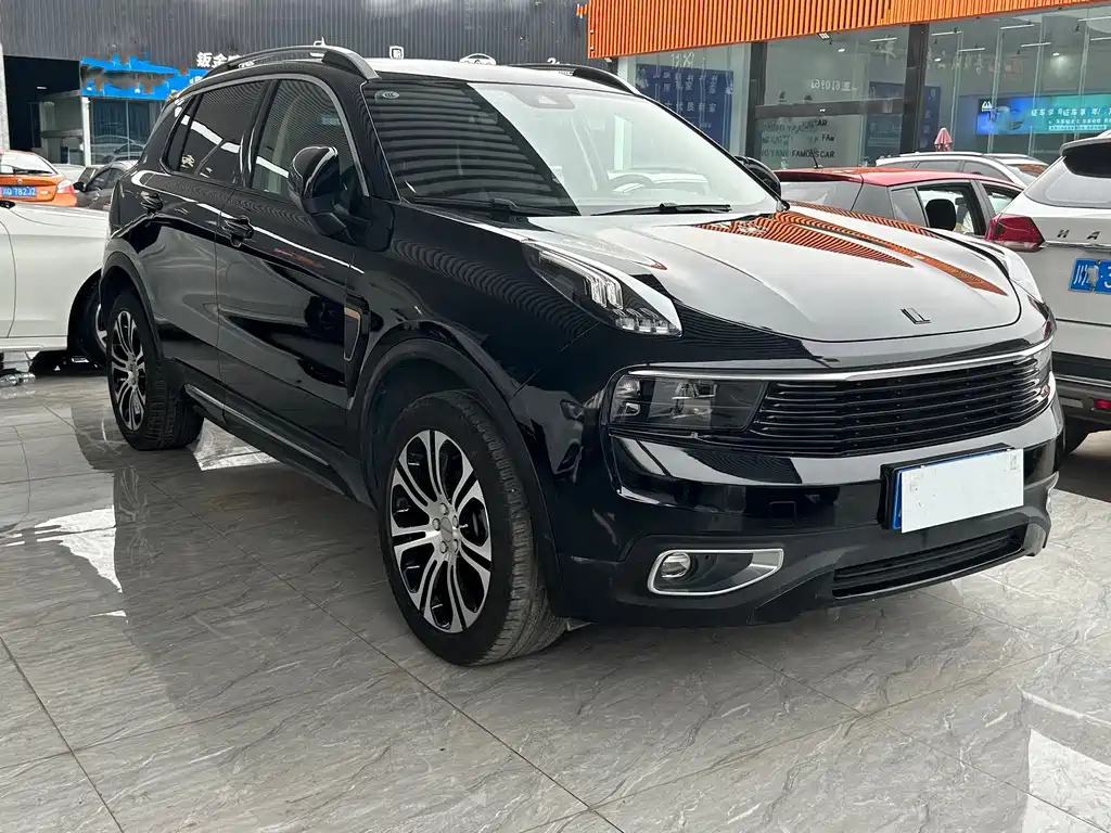 LYNK&CO 01 2018