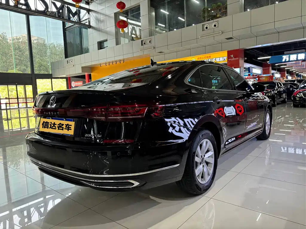 VOLKSWAGEN PASSAT 2022