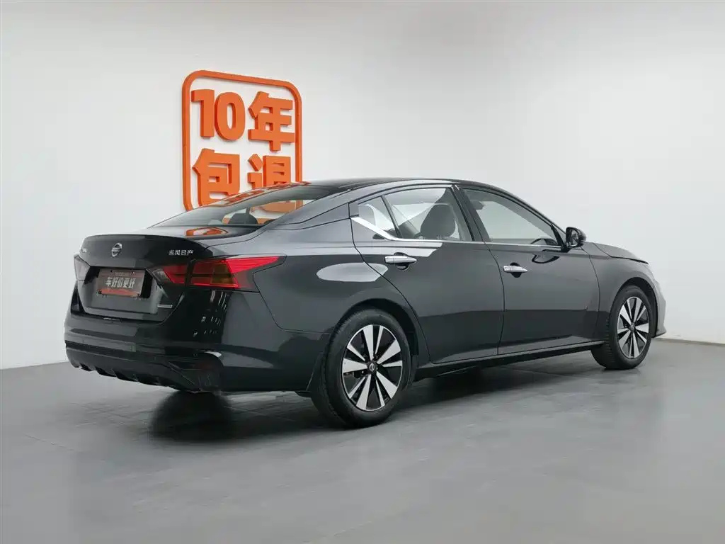 NISSAN TEANA 2021