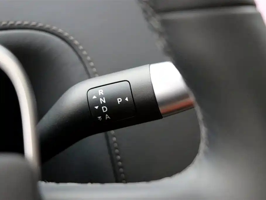LI AUTO L8 2024